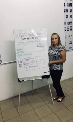 37601734_990384327801240_6240380472254267392_n